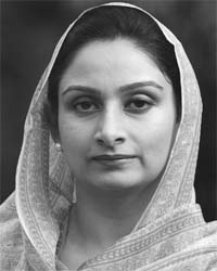 harsimrat badal