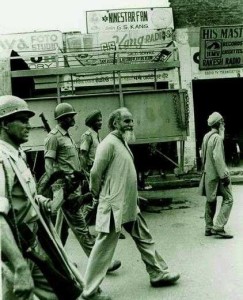 Bapu Surat Singh ji being taken away for illegal detainment by Punjab police in 1980's.